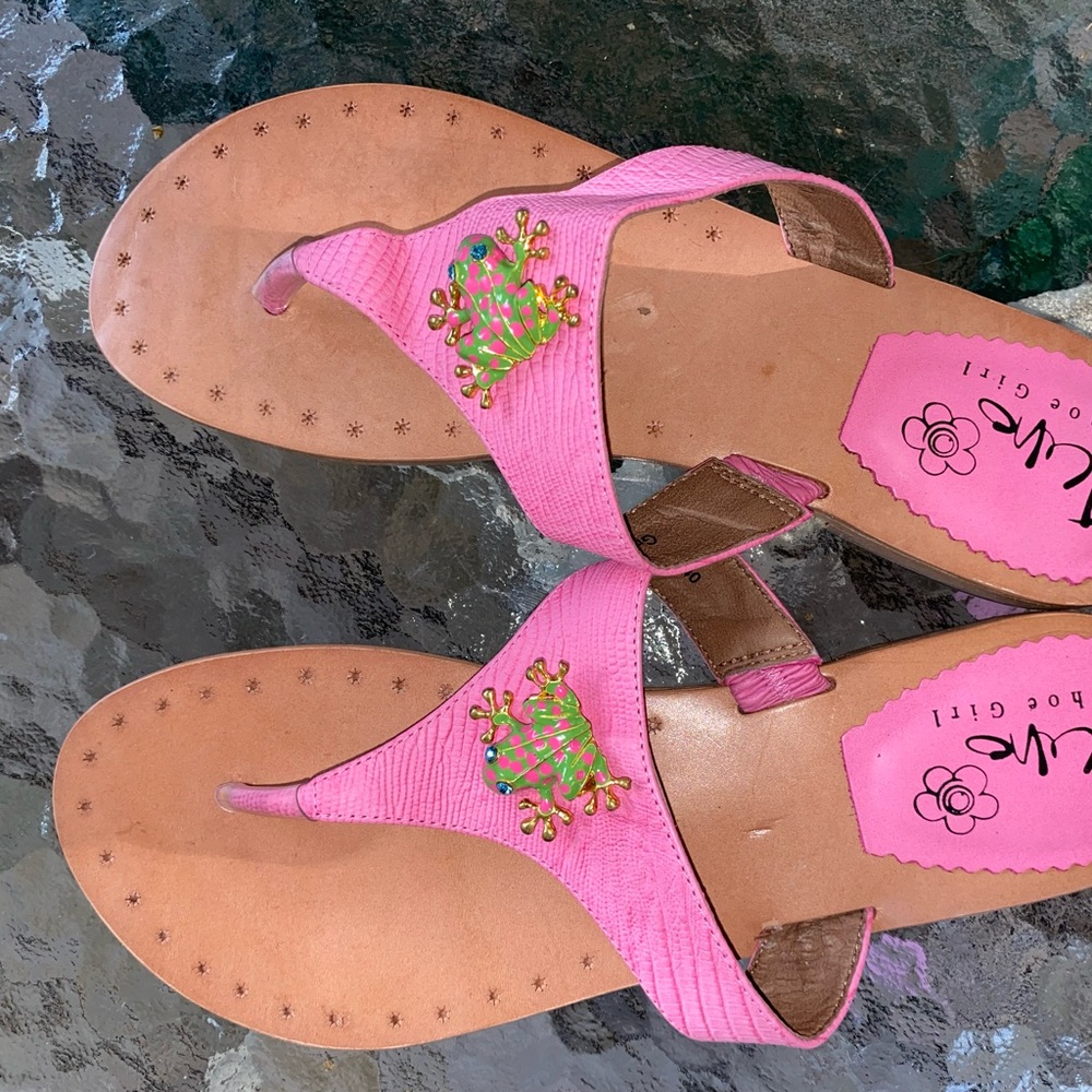 🐸June Shoe Girl Froggy toes